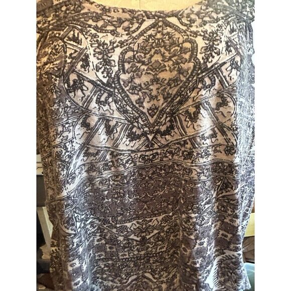Lucky Brand Women's Plus Size 2X T-Shirt Top Casual Gray Print Short Sleeve - Picture 3 of 9